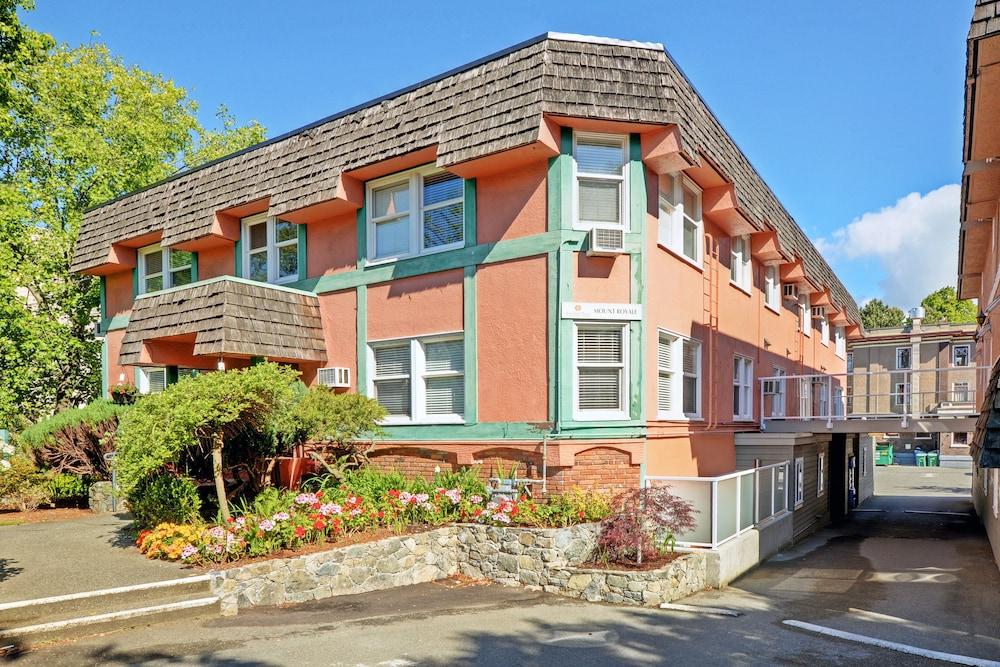 Helm's Inn Victoria Exteriör bild